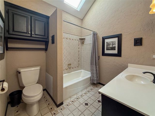 7428 NW 112th Street, Oklahoma City, OK 73162