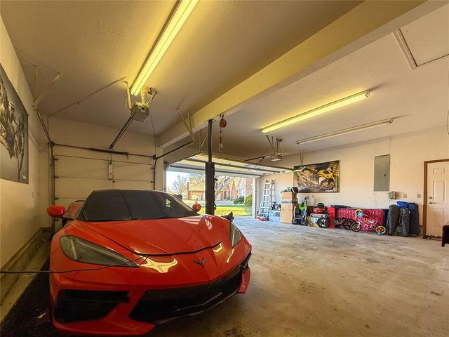 7428 NW 112th Street, Oklahoma City, OK 73162