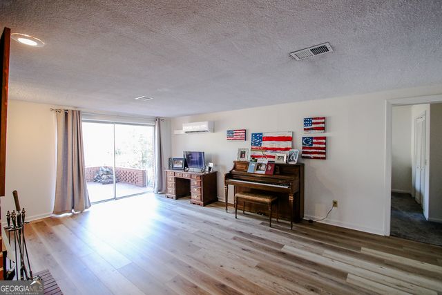 314 N Main Street, Reidsville, GA 30453