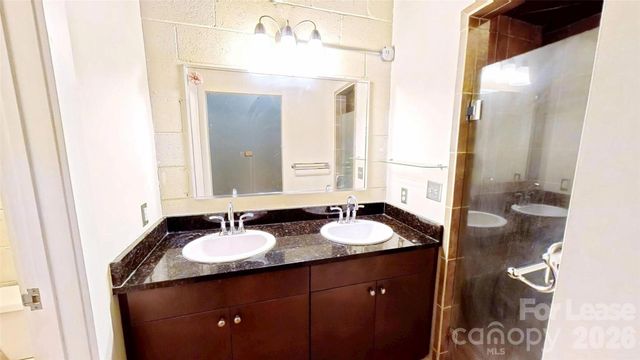 800 Academy Street, Charlotte, NC 28205