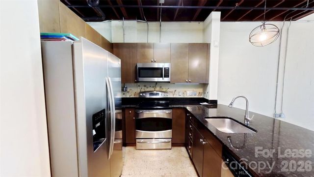 800 Academy Street, Charlotte, NC 28205