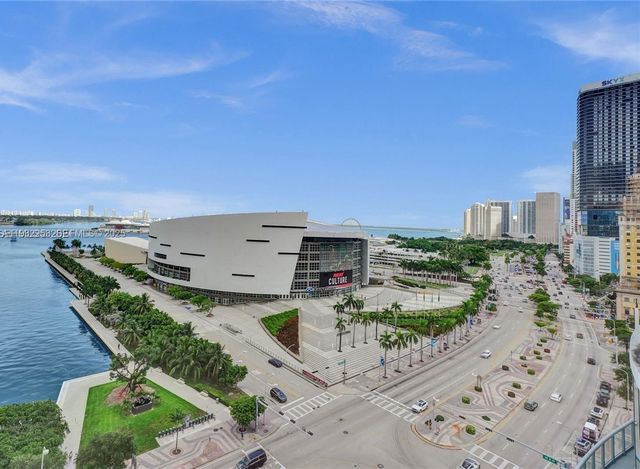 888 Biscayne Blvd 609, Miami, FL 33132