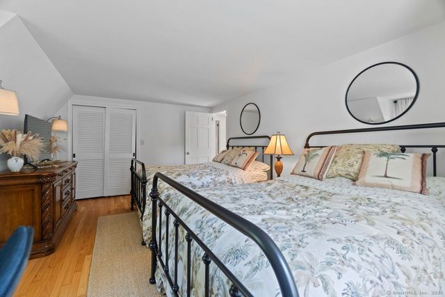 15 Harbor View, Essex, CT 06426
