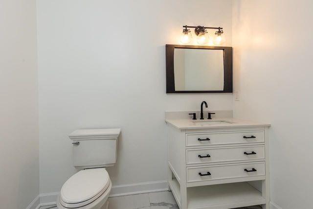 180 WARING RD, Memphis, TN 38117