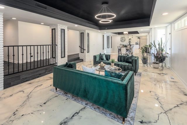 180 WARING RD, Memphis, TN 38117