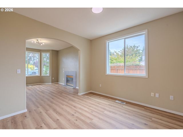3108 Ne 170TH Pl, Vancouver, WA 98682