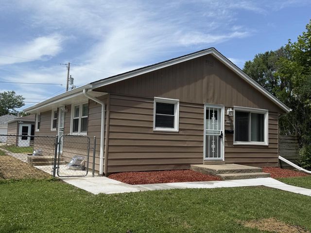 5759 N 95th STREET, Milwaukee, WI 53225