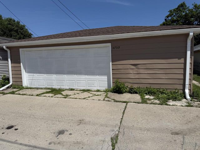 5759 N 95th STREET, Milwaukee, WI 53225