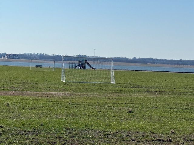 800 Shores Drive, Honey Grove, TX 75446