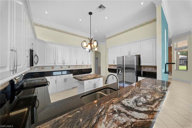1034 Port Orange WAY, Naples, FL 34120