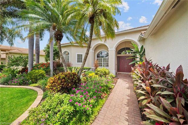 1034 Port Orange WAY, Naples, FL 34120