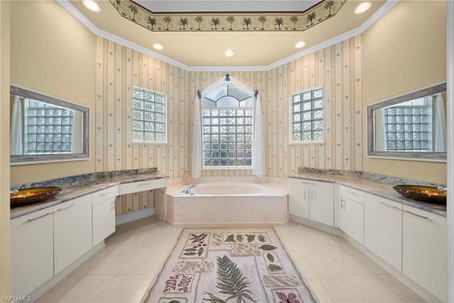 1034 Port Orange WAY, Naples, FL 34120