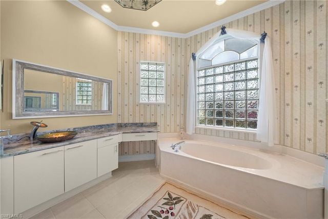 1034 Port Orange WAY, Naples, FL 34120