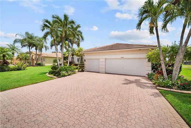 1034 Port Orange WAY, Naples, FL 34120
