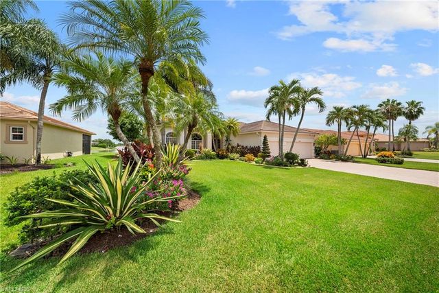 1034 Port Orange WAY, Naples, FL 34120