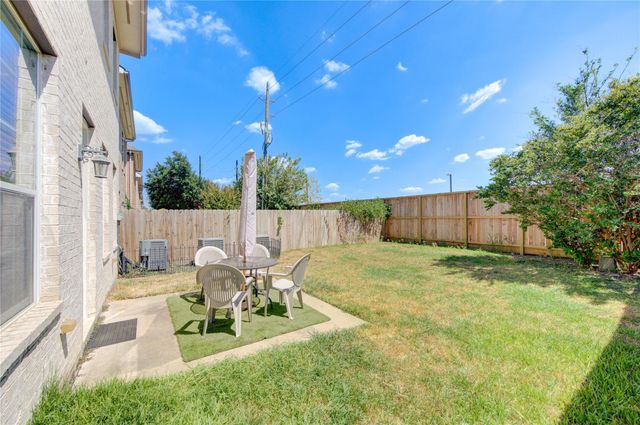 14467 Basalt Lane, Houston, TX 77077