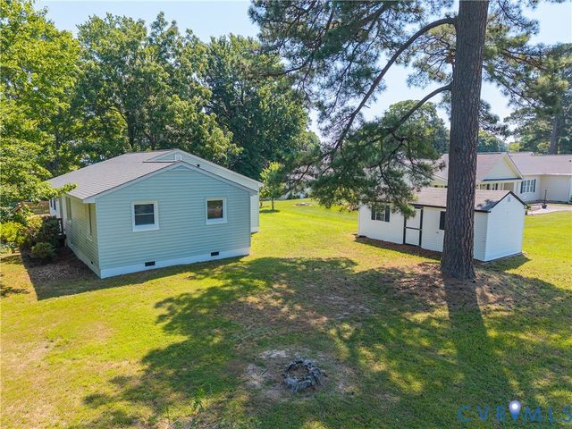 430 Pine Tree Rd, Center Cross, VA 22437
