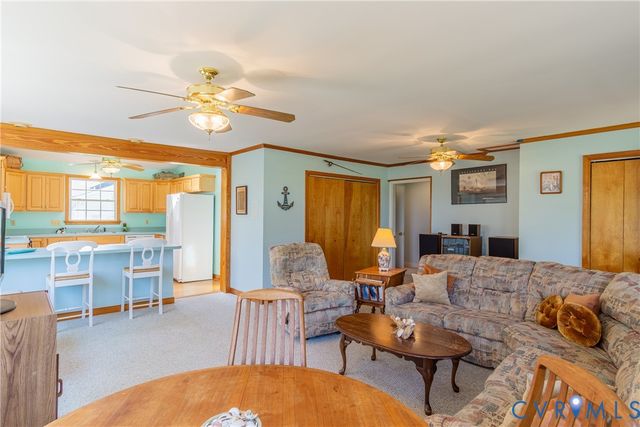 430 Pine Tree Rd, Center Cross, VA 22437