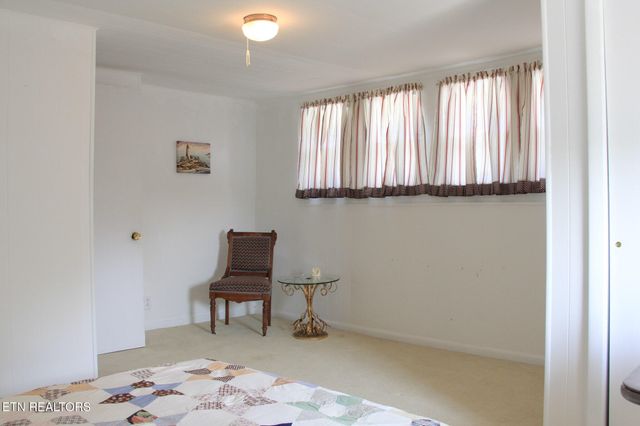 301 W Crawford Ave, Monterey, TN 38574