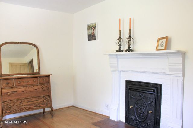 301 W Crawford Ave, Monterey, TN 38574
