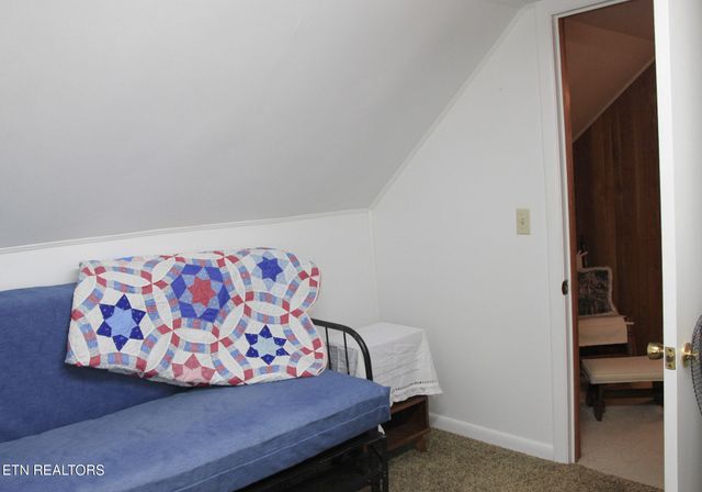 301 W Crawford Ave, Monterey, TN 38574