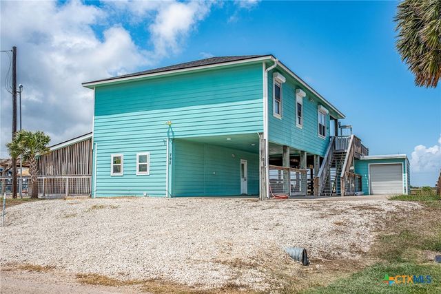 792 County Road 306 Road, Port Lavaca, TX 77979