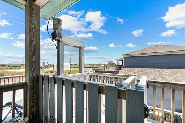 792 County Road 306 Road, Port Lavaca, TX 77979