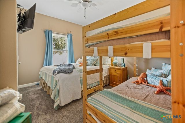 792 County Road 306 Road, Port Lavaca, TX 77979