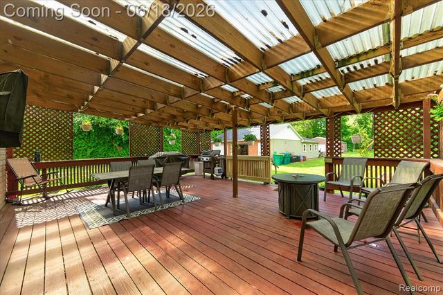 44850 Ecorse Road, Belleville, MI 48111