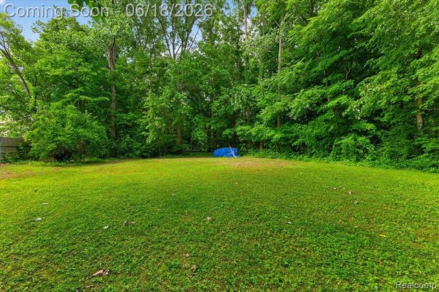 44850 Ecorse Road, Belleville, MI 48111