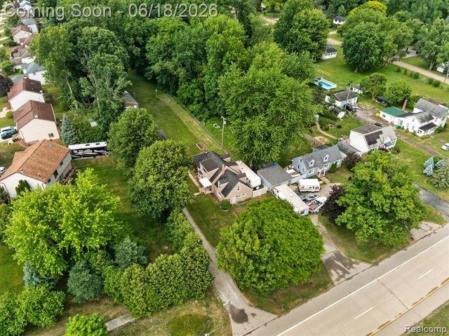 44850 Ecorse Road, Belleville, MI 48111