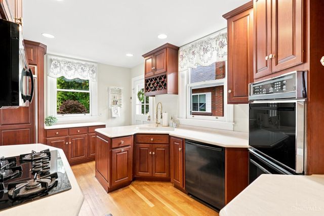 935 Congress Avenue, Glendale, OH 45246