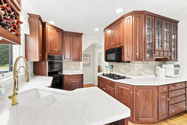 935 Congress Avenue, Glendale, OH 45246