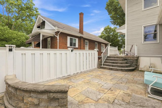 935 Congress Avenue, Glendale, OH 45246