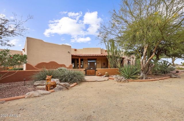 35450 S GOLD ROCK Circle, Wickenburg, AZ 85390