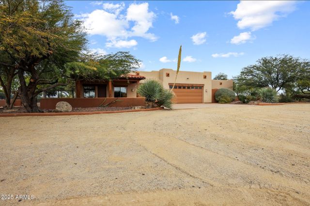 35450 S GOLD ROCK Circle, Wickenburg, AZ 85390