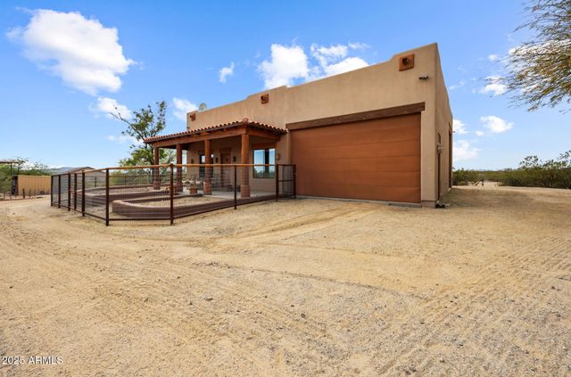 35450 S GOLD ROCK Circle, Wickenburg, AZ 85390