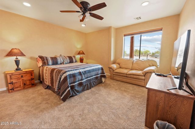 35450 S GOLD ROCK Circle, Wickenburg, AZ 85390