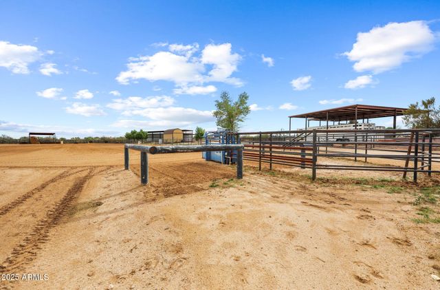 35450 S GOLD ROCK Circle, Wickenburg, AZ 85390