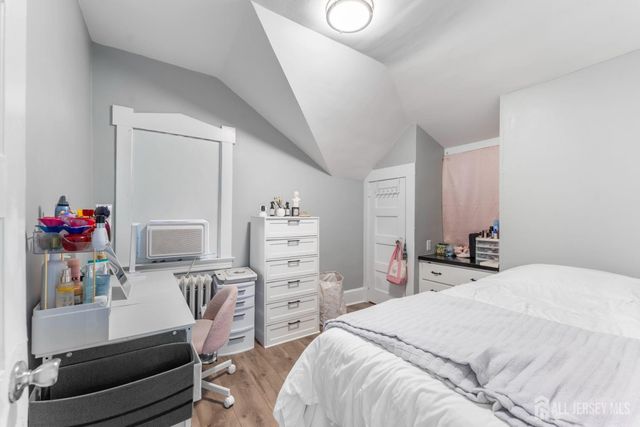 341 Mountainview Terrace, Dunellen, NJ 08812