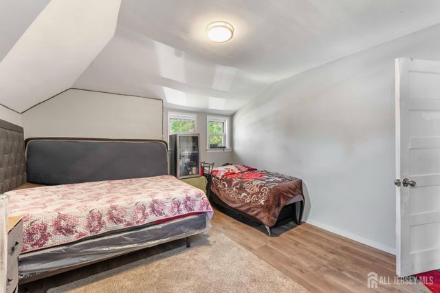 341 Mountainview Terrace, Dunellen, NJ 08812