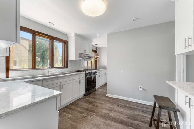 341 Mountainview Terrace, Dunellen, NJ 08812