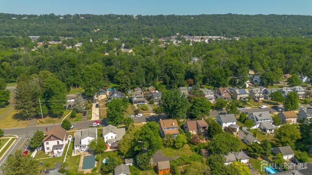 341 Mountainview Terrace, Dunellen, NJ 08812