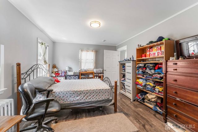 341 Mountainview Terrace, Dunellen, NJ 08812