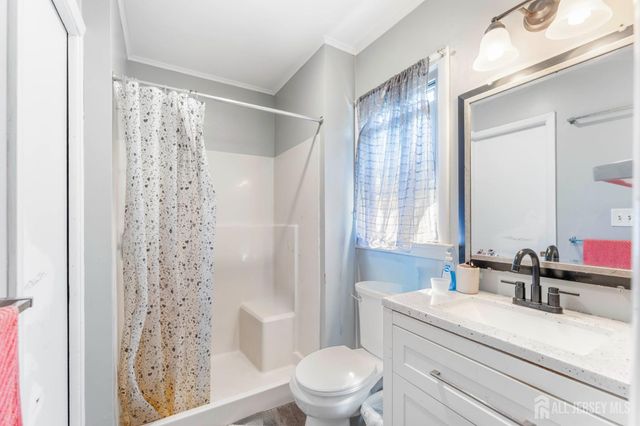 341 Mountainview Terrace, Dunellen, NJ 08812