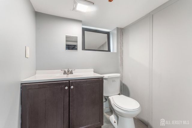 341 Mountainview Terrace, Dunellen, NJ 08812