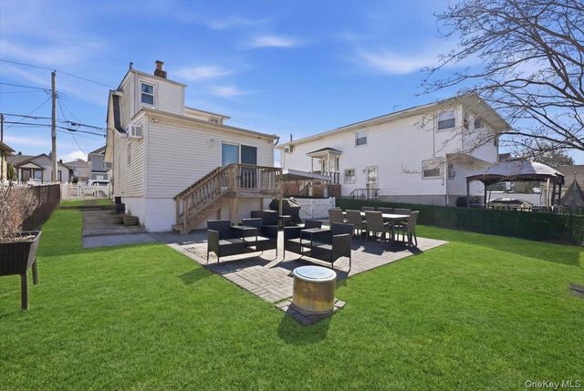 24 Catherine Avenue, Franklin Square, NY 11010