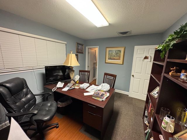 14611 Old Hammond Hwy, Baton Rouge, LA 70816