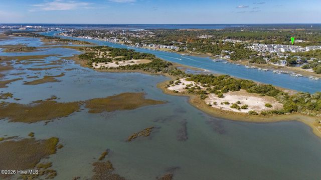 130 Whimbrel Way, Beaufort, NC 28516