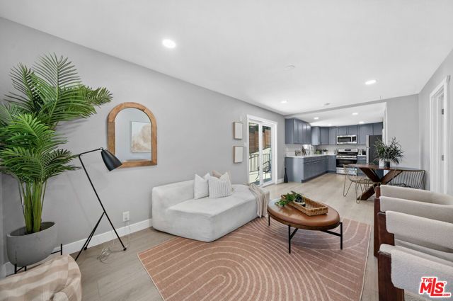 829 El Paso Drive, Los Angeles, CA 90042